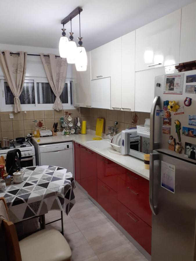 Room/Rooms For 1/2 Guests Haifa Exterior foto